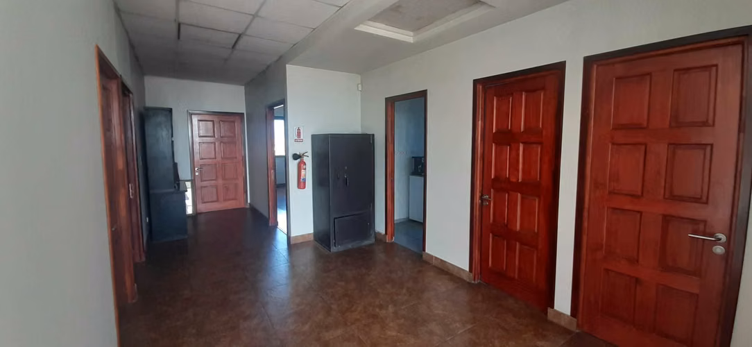 VENTA excelente propiedad industrial  (69271)