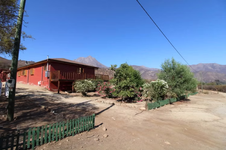 Parcela conCasa En Venta en condominio En H (69819)