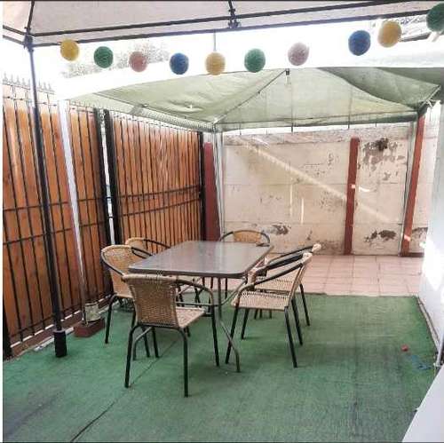 SE VENDE CASA//INDEPENDENCIA (70097)