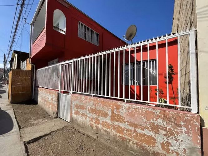 VENDE CASA - POBLACION EL ANCLA, ANTOFAGASTA