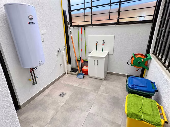 Excelente Oficina Remodelada en Ñuñoa  (70538) - Imagen 2