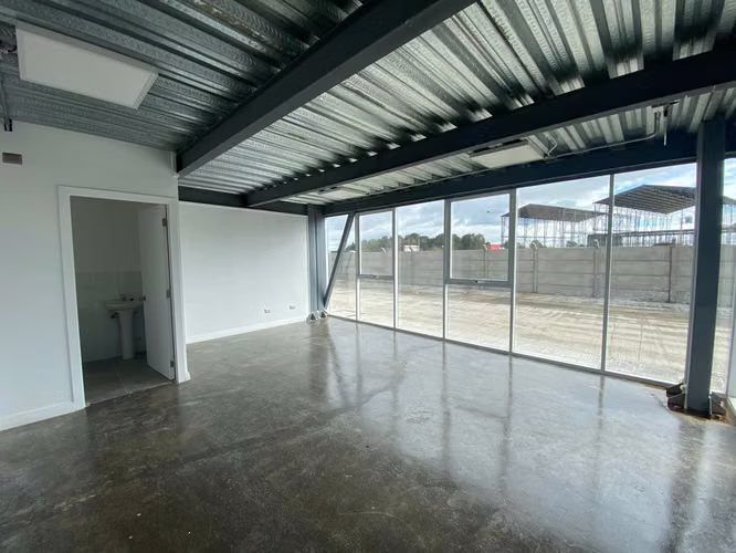 Arriendo de bodega en Puerto Varas, ruta 5 (70463)