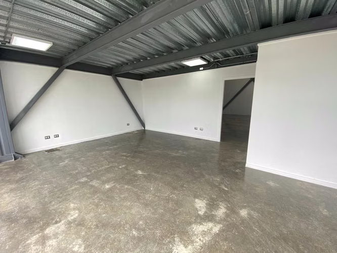 Arriendo de bodega en Puerto Varas, ruta 5 (70463)