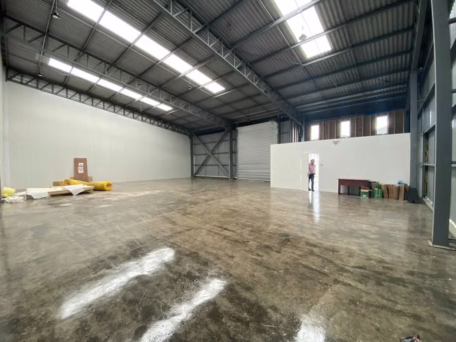 Arriendo de bodega en Puerto Varas, ruta 5 (70463)