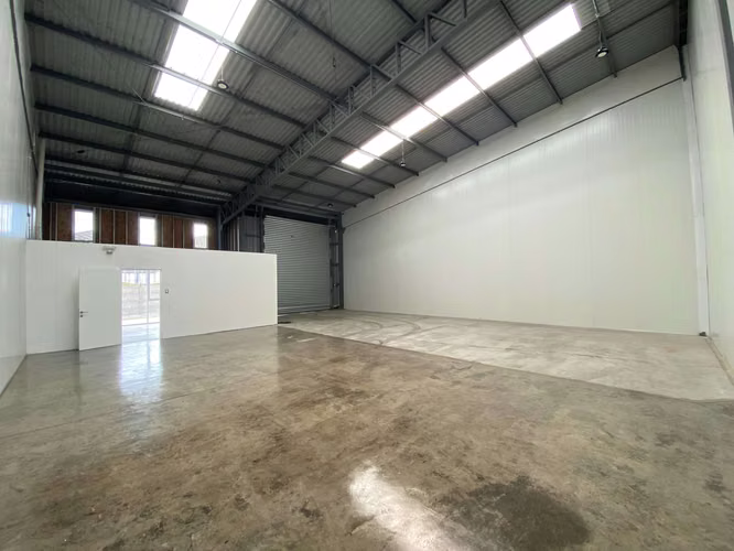 Arriendo de bodega en Puerto Varas, ruta 5 (70463)