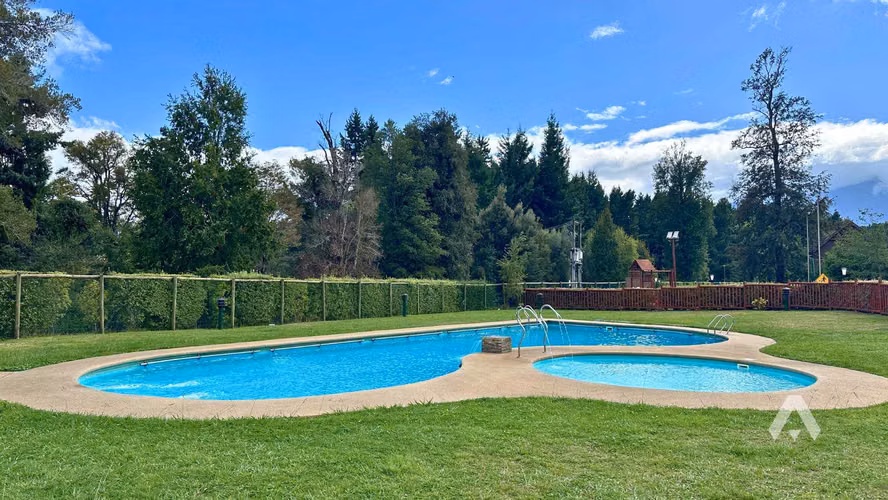 ID:051V Casa en venta en Pucón (70723)