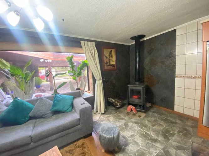SE VENDE CASA 4D Y 2B EN TEMUCO (71187)