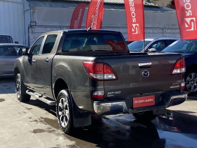 Mazda Bt-50 Bt-50 2.2 Dc 4x4 Sdx Abs Ds 2022 - Imagen 7