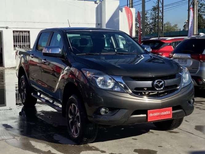 Mazda Bt-50 Bt-50 2.2 Dc 4x4 Sdx Abs Ds 2022 - Imagen 3