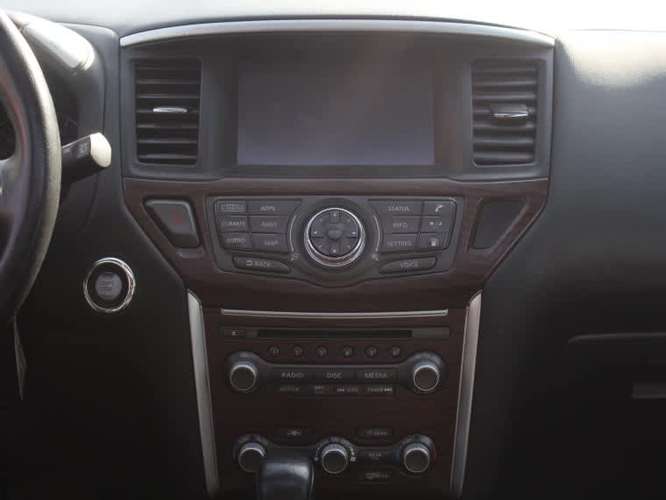 Nissan Pathfinder Pathfinder 3.5 Gsl Advance At...