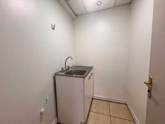 Arriendo oficina grande Puerto Montt (71558)