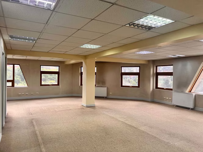 Arriendo oficina grande Puerto Montt (71558)