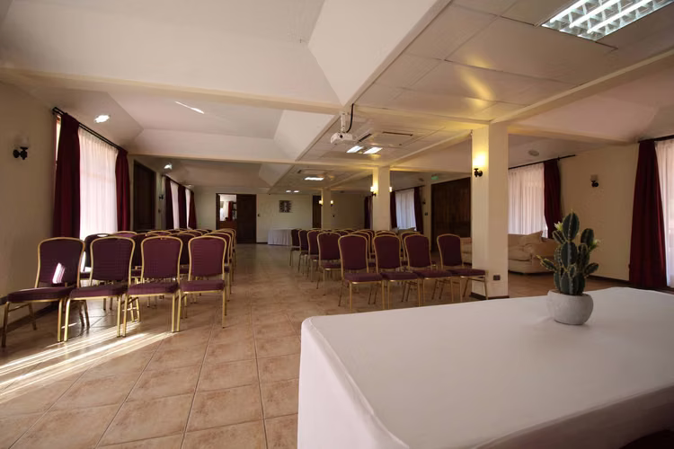 Venta Hotel en Chile  Monte Patria (71447)
