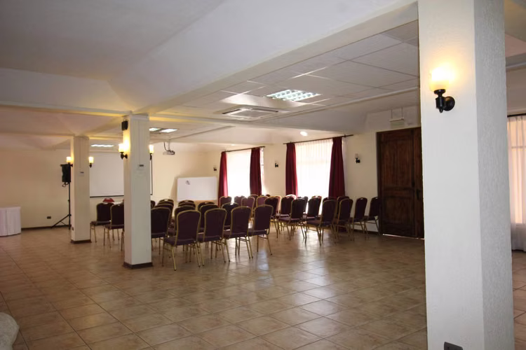 Venta Hotel en Chile  Monte Patria (71447)