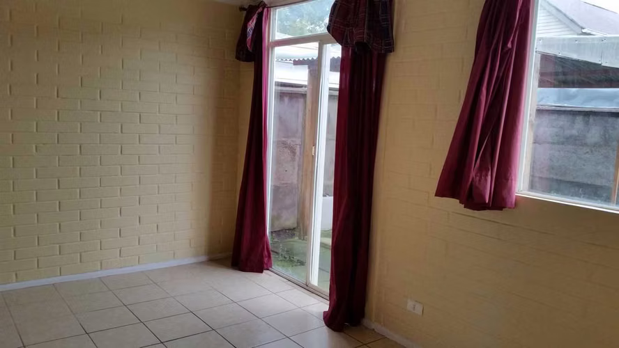 Casa 3d y 2b en pasaje cerrado (71862)