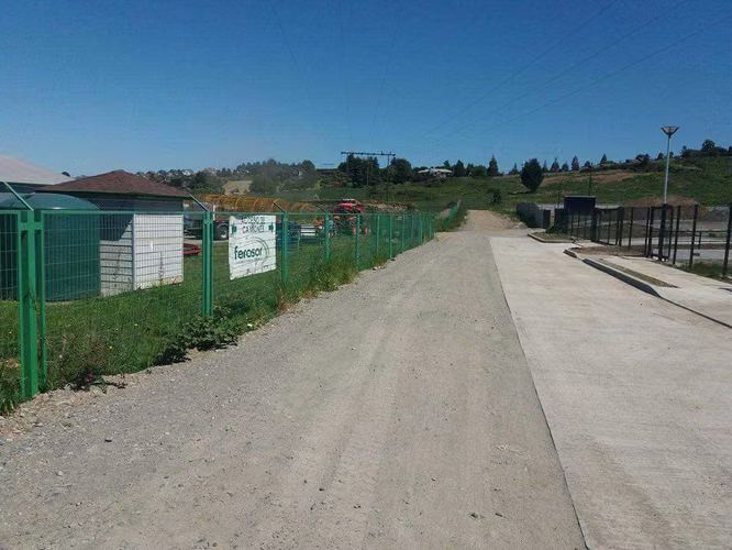 SITIO  EN AVENIDA GRAMADO PUERTO VARAS (71860)