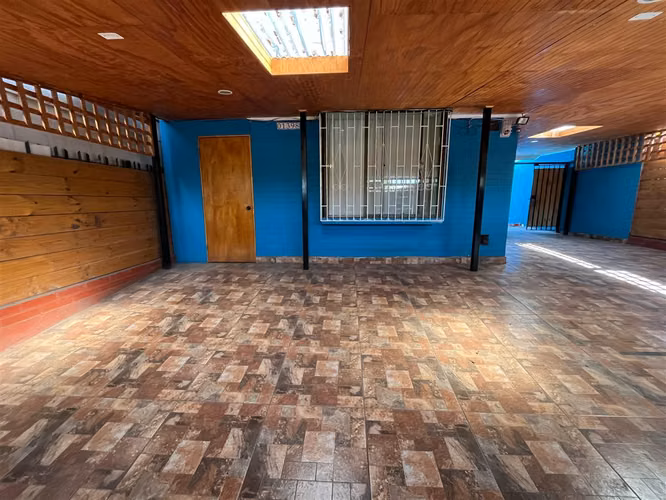 CASA Circunvalacion / Millantu