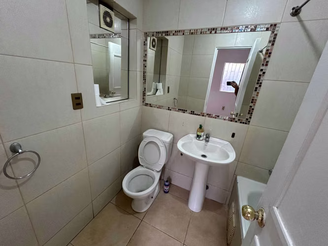 Casa de 4d y 2b  (72149)
