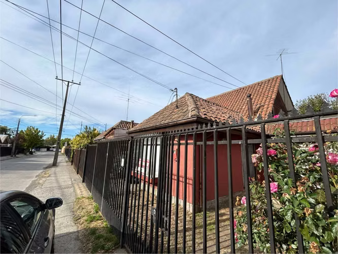 Casa de 4d y 2b  (72149)