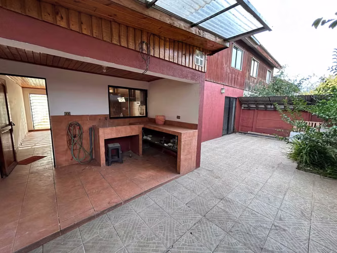 Casa de 4d y 2b  (72149)