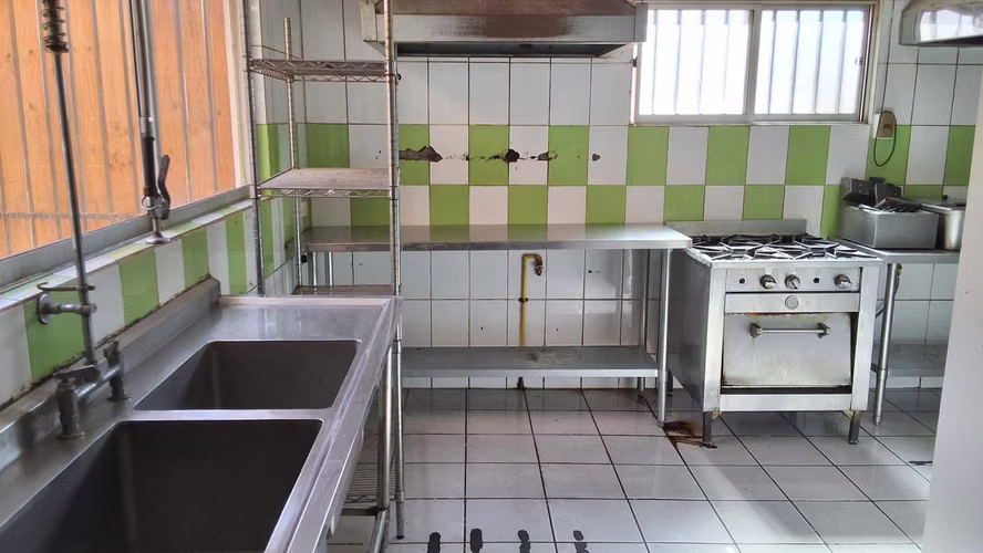 Imperdible local full equipado (72647)