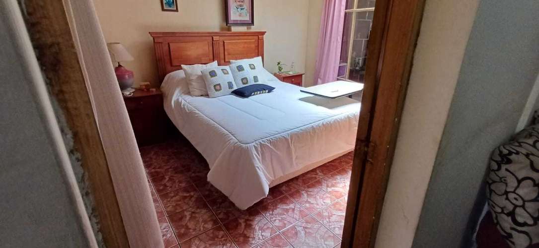 SE VENDE LINDA  CASA//SANTIAGO (72582)