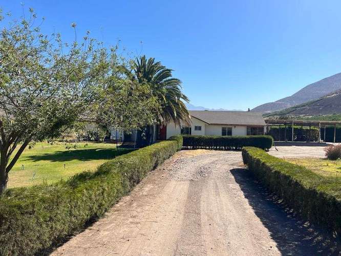 Vende Parcela con Casa, La Viña en Cabildo (72771)