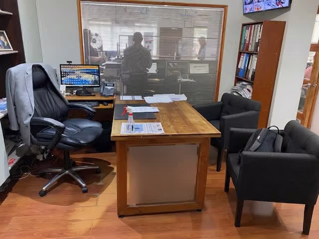 Se vende Espectacular Local Comercial, Calle San Martin