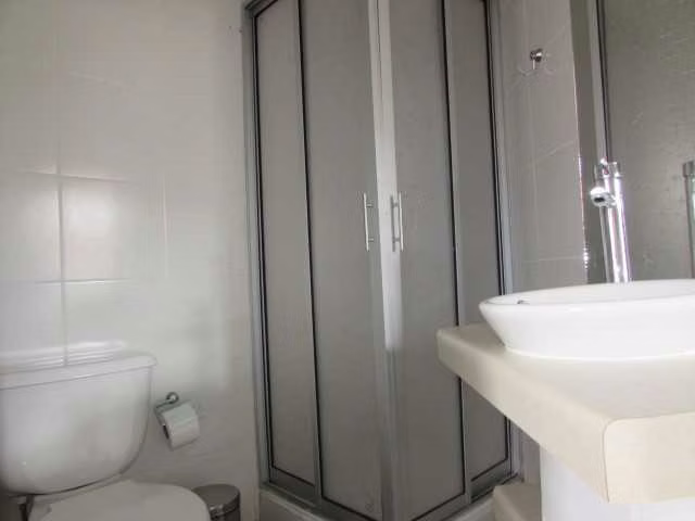 Cauquenes, local comercial 272 m2 (72923)