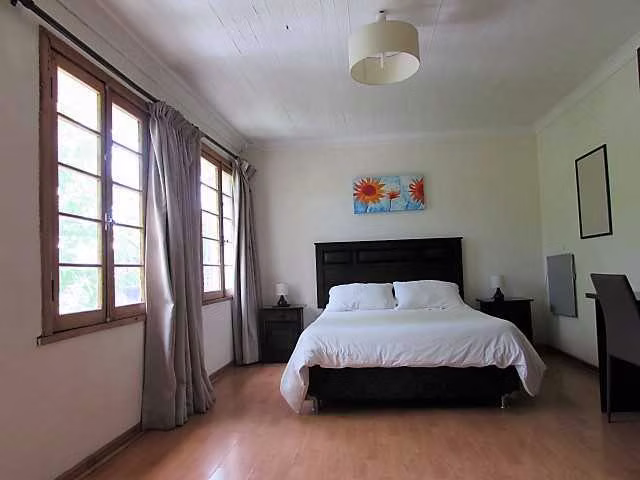 Cauquenes, local comercial 272 m2 (72923)