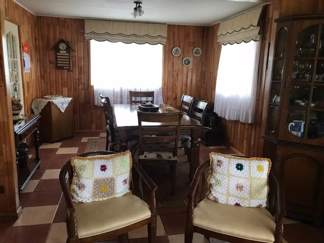 Excelente casa familiar en parcela (72913)