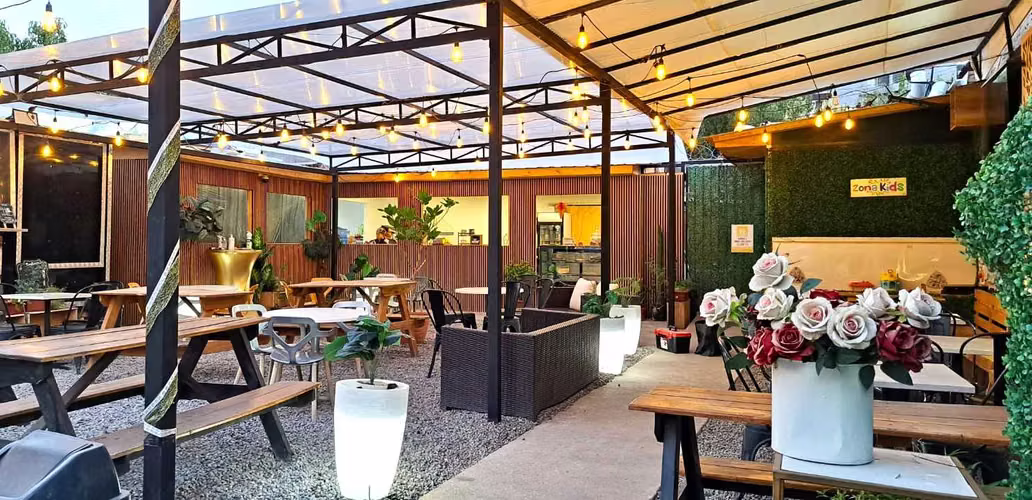 PATIO DE COMIDA (73247) - Imagen 3