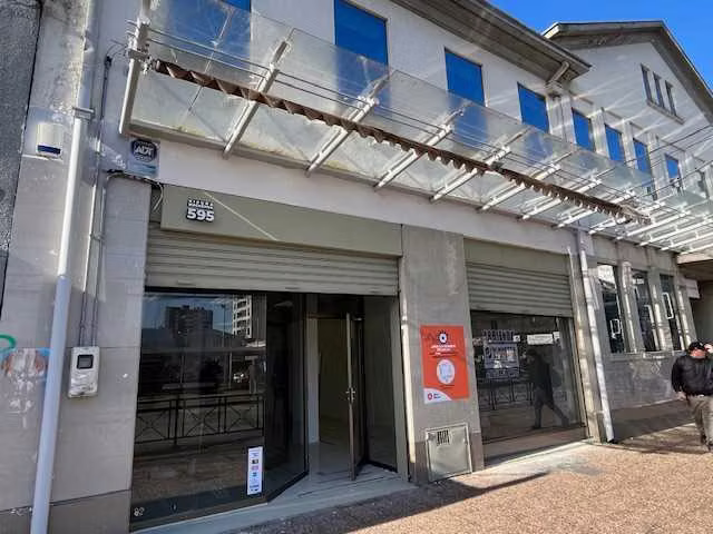 Local Comercial, ex Librería, sector Centro (73346)