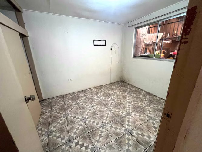AMPLIA CASA EN VENTA, TEMUCO (73674)