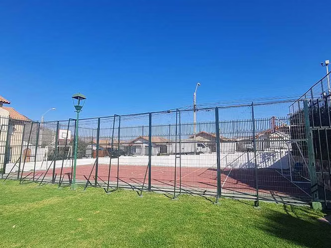 Venta casa condominio San Joaquín La Serena  (74951)