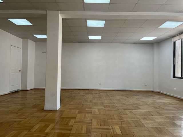 Oficina Planta Libre Remodelada Espacio Versátil (74836) - Imagen 9