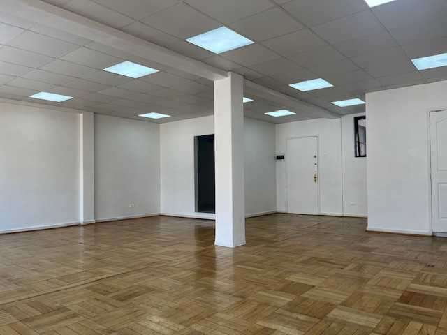 Oficina Planta Libre Remodelada Espacio Versátil (74836) - Imagen 13