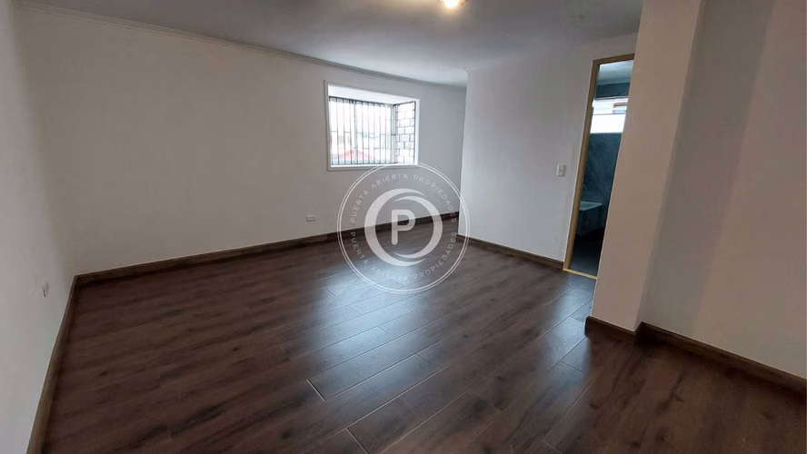 Venta Acogedora Casa en Villa Alemana  (74679)