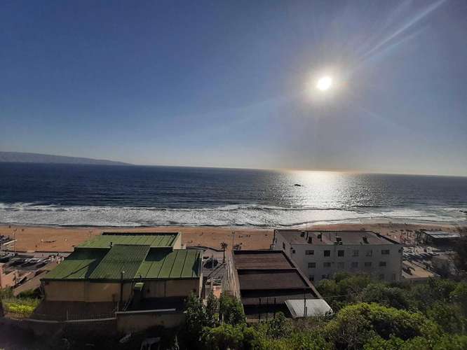 Remodelada con espectacular vista al mar (74624) - Imagen 21