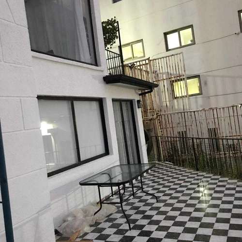 Remodelada con espectacular vista al mar (74624) - Imagen 24