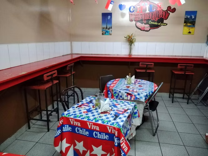 2 Locales Comerciales en calle Pocuro  (74512)
