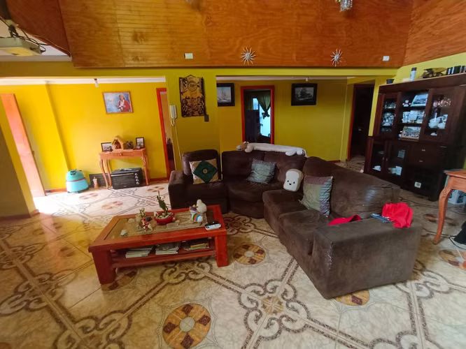 Se vende emblemático restaurante  (74412)