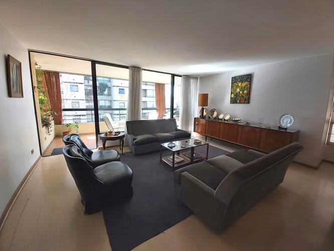 Vista nororiente con amplia terraza (74342)