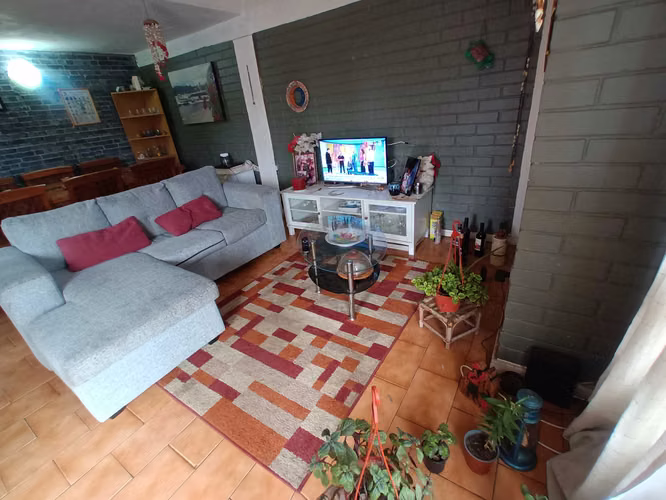 Alpaca, La Florida, 70m2 construido 150m2  (74216)