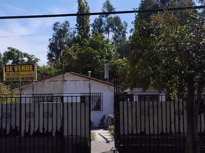 locomoción colectiva fuera de la casa.  (73778)