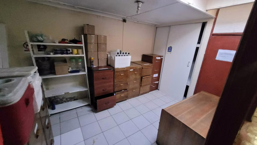 Gran oportunidad de inmueble comercial (76022)