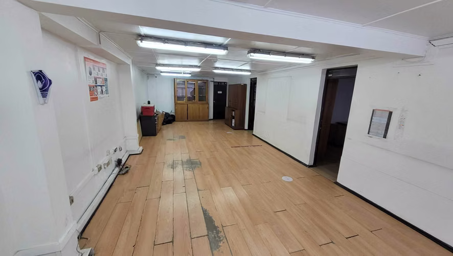 Gran oportunidad de inmueble comercial (76022)