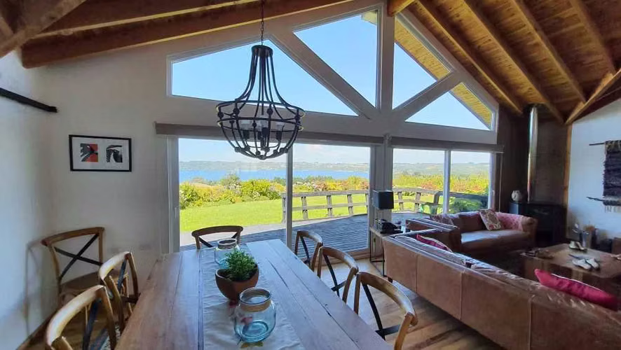 MARAVILLOSA CASA EN FRUTILLAR (75969)