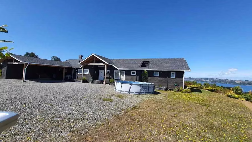 MARAVILLOSA CASA EN FRUTILLAR (75969)