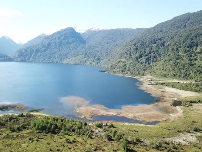 390 há orilla Laguna (75920)